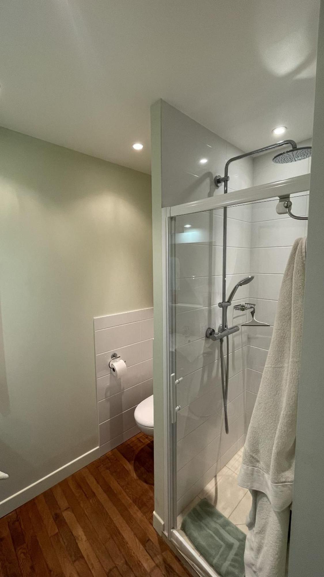 Chambres D'Hotes Du Bas Manoir Bretteville-sur-Odon Bilik gambar
