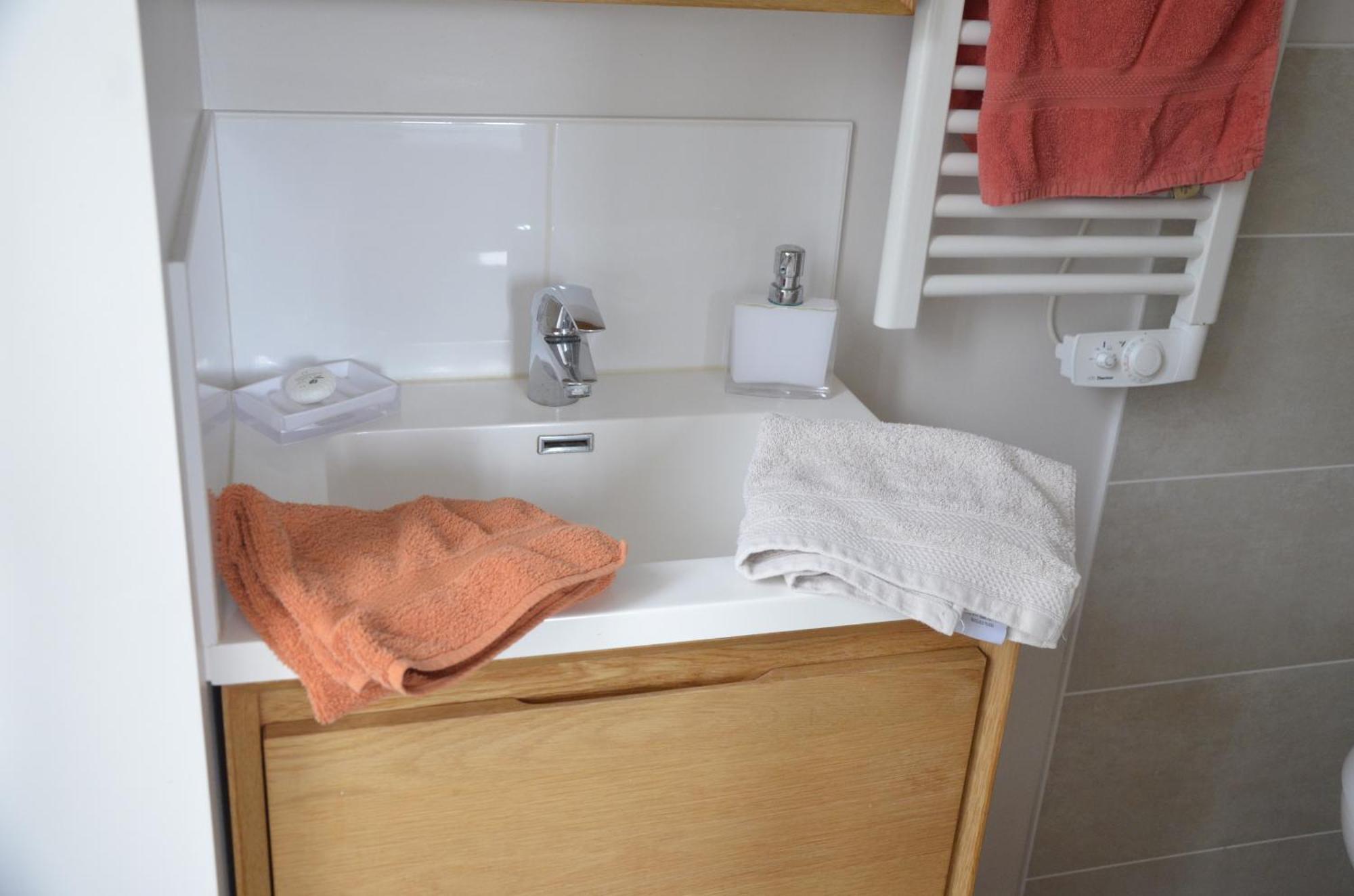 Chambres D'Hotes Du Bas Manoir Bretteville-sur-Odon Bilik gambar