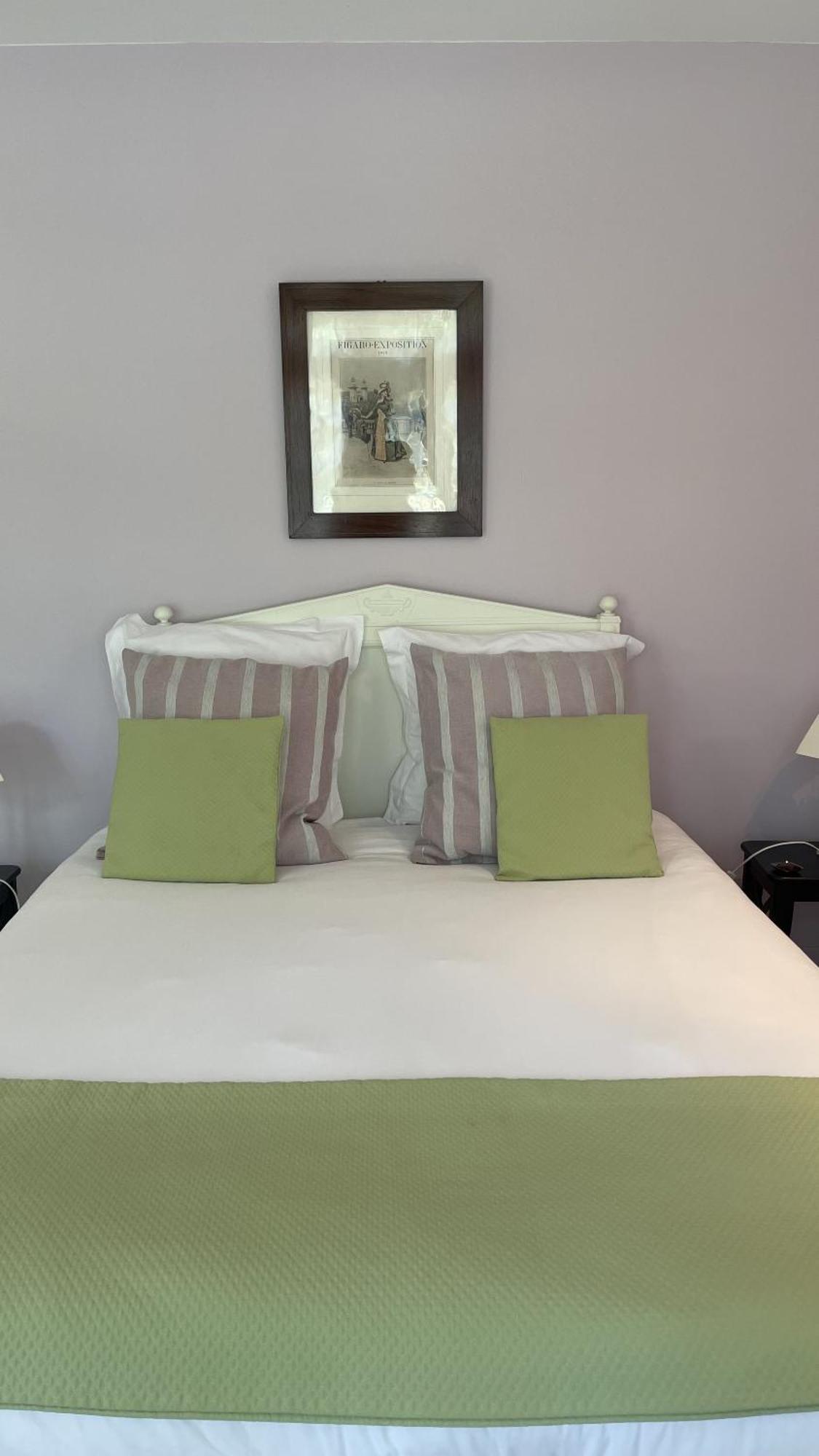 Chambres D'Hotes Du Bas Manoir Bretteville-sur-Odon Bilik gambar