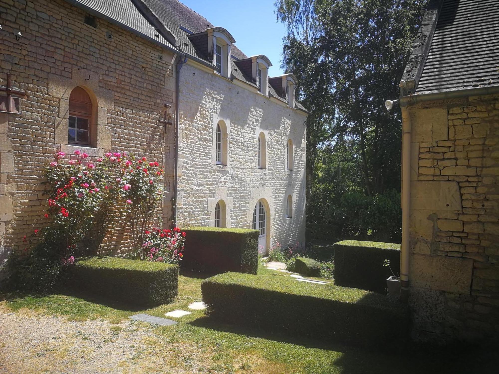 Chambres D'Hotes Du Bas Manoir Bretteville-sur-Odon Luaran gambar
